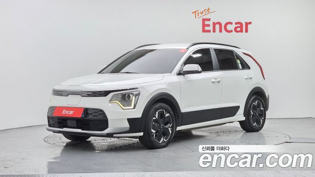 Kia Niro EV Air 2023 — фото 1