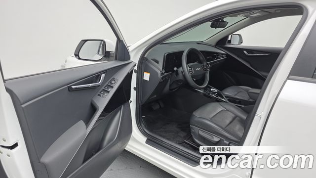 Kia Niro EV Air 2023 — фото 10