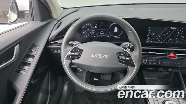 Kia Niro EV Air 2023 — фото 13