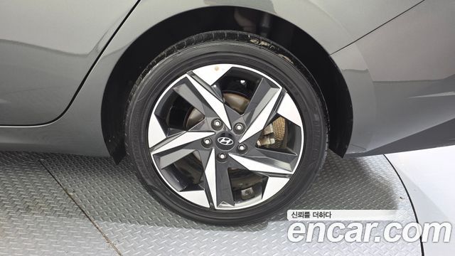 Hyundai Avante (CN7) 1.6 Inspiration 2023 — фото 27