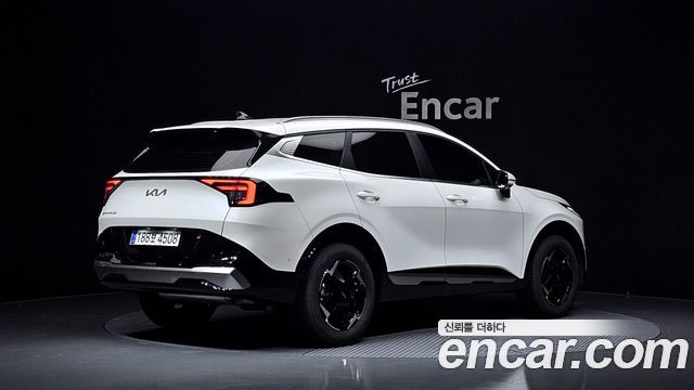 Kia Sportage (V) Gasoline 1.6 Turbo 2WD Signature 2025 — фото 2