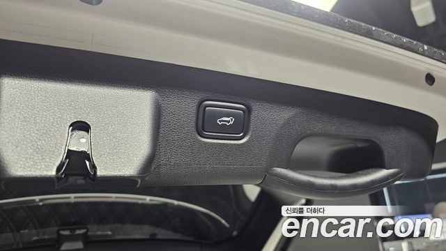 Kia Sportage (V) Gasoline 1.6 Turbo 2WD Signature 2025 — фото 20