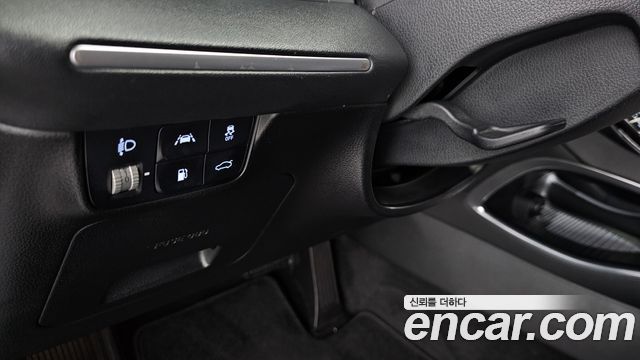 Hyundai Grandeur (IG) 2.5 Premium 2020 — фото 18