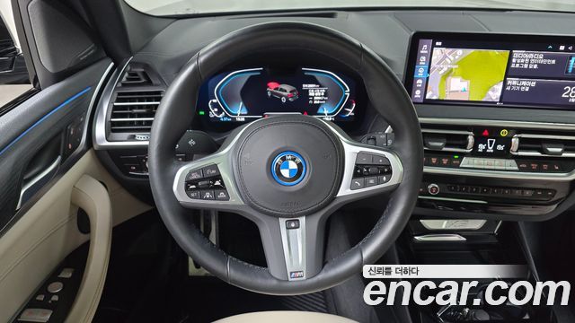 BMW iX3 M Sports 2024 — фото 16