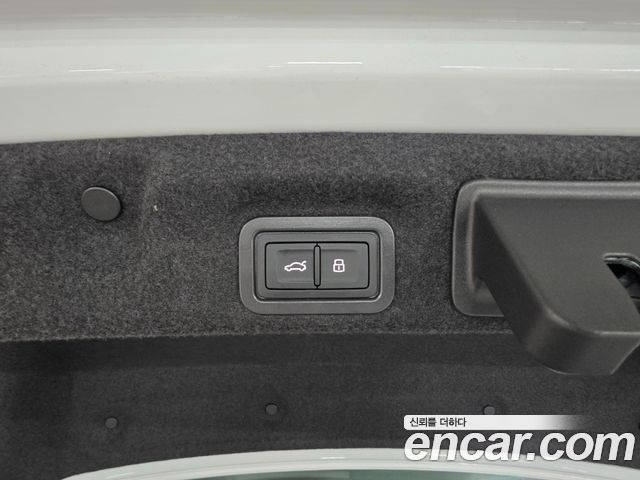 Audi A6 (C9) 45 TFSI Quattro S Line 2026 — фото 17