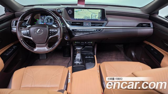 Lexus ES300h (VII) Luxury Plus 2019 — фото 7