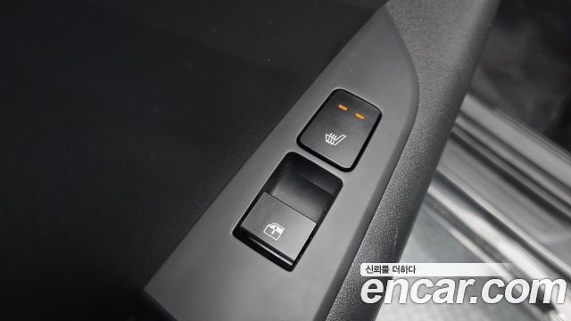 Kia Niro Prestige 2022 — фото 19