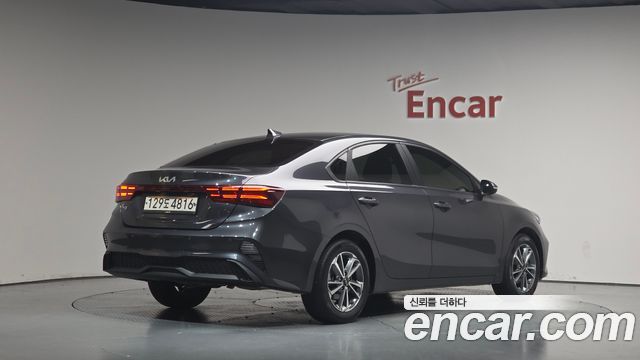 Kia K3 (II) 1.6 Prestige 2022 — фото 2