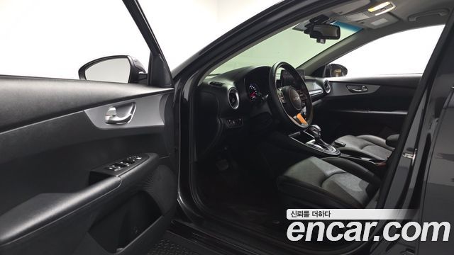 Kia K3 (II) 1.6 Prestige 2022 — фото 10