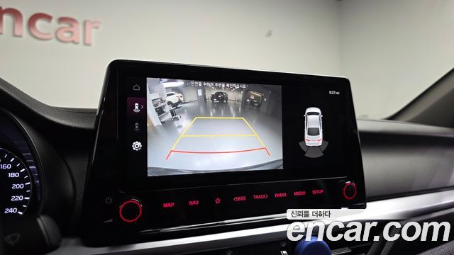 Kia K3 (II) 1.6 Prestige 2022 — фото 15