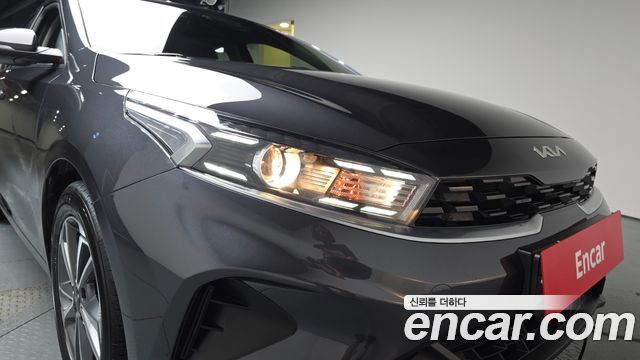 Kia K3 (II) 1.6 Prestige 2022 — фото 22