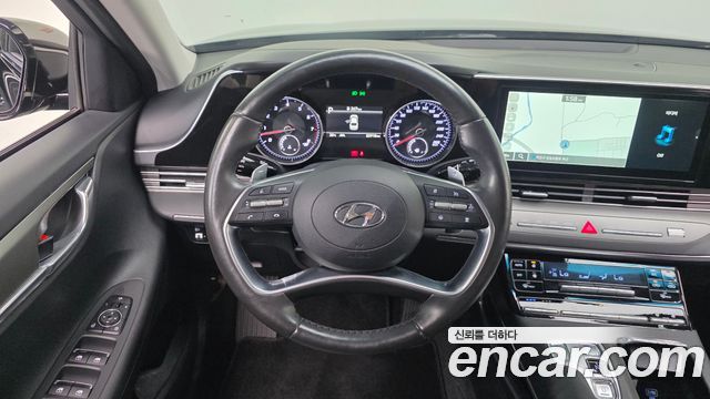 Hyundai Grandeur (IG) 2.5 Premium 2022 — фото 14