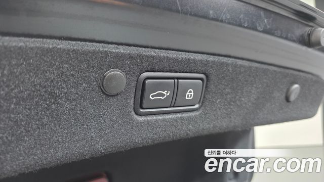 Hyundai Grandeur (IG) 2.5 Premium 2022 — фото 32
