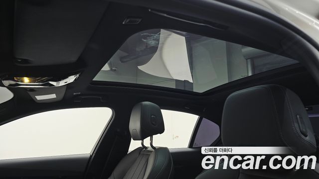 BMW 5 Series (G60) 520i Special Edition 2025 — фото 18