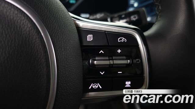 Kia Carnival (IV) HEV 9 seater Prestige 2024 — фото 17