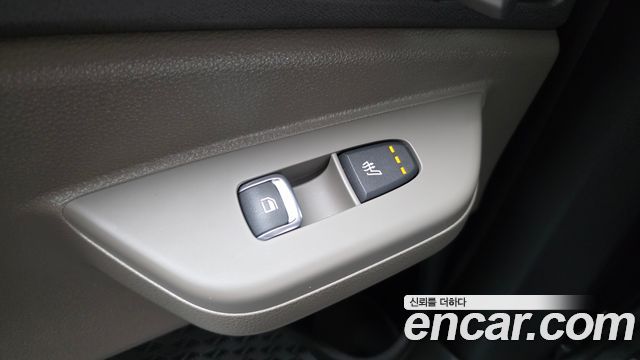 Kia Carnival (IV) HEV 9 seater Prestige 2024 — фото 18