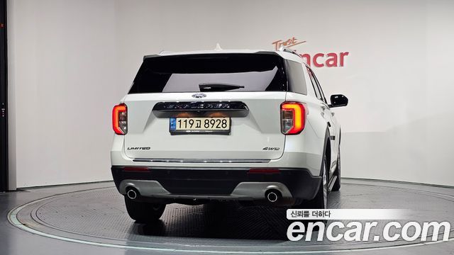 Ford Explorer (VI) 2.3 LimIted 4WD 2021 — фото 4