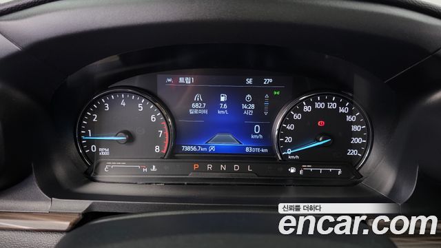 Ford Explorer (VI) 2.3 LimIted 4WD 2021 — фото 8