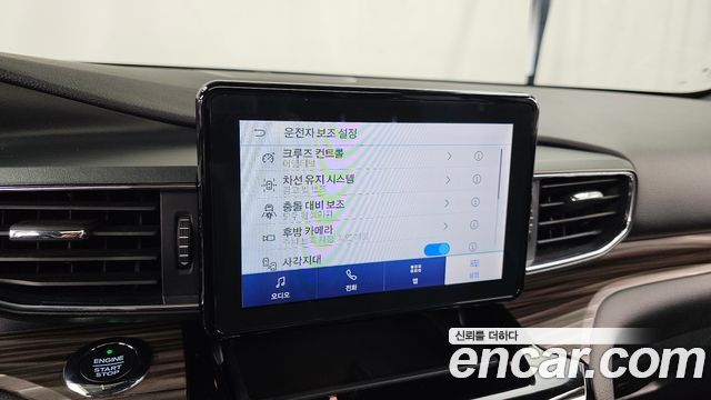 Ford Explorer (VI) 2.3 LimIted 4WD 2021 — фото 16
