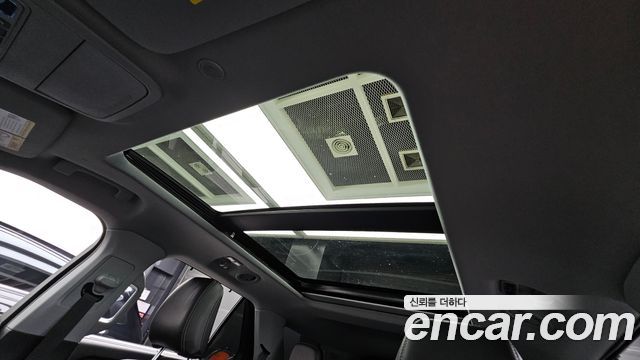Ford Explorer (VI) 2.3 LimIted 4WD 2021 — фото 17
