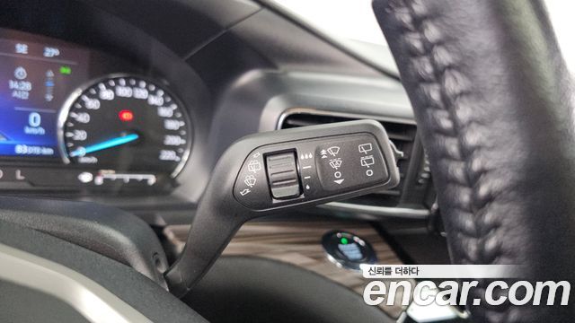 Ford Explorer (VI) 2.3 LimIted 4WD 2021 — фото 18