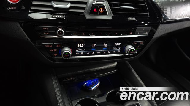 BMW M5 (F90) M5 Sedan 2018 — фото 31
