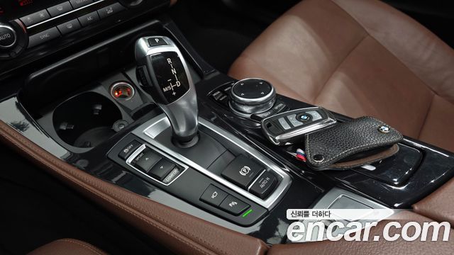 BMW 5 Series (F10) 520d M Aero Dynamic 2016 — фото 9