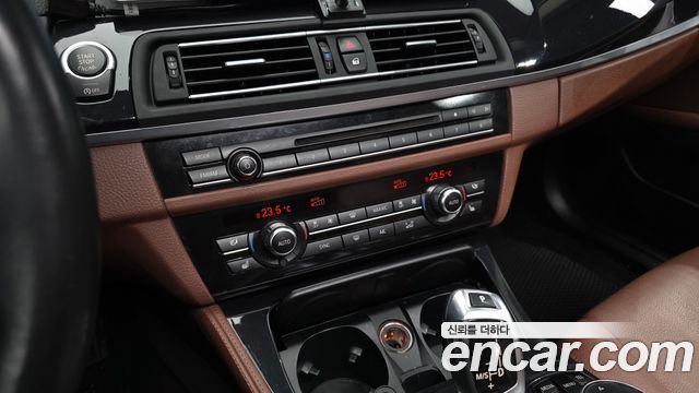 BMW 5 Series (F10) 520d M Aero Dynamic 2016 — фото 18