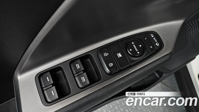 Kia Niro Plus Air 2024 — фото 28
