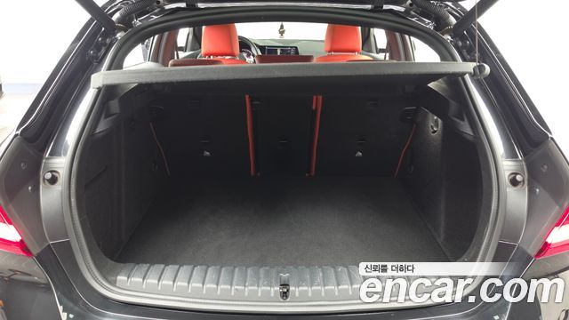 BMW 1 Series (F40) 120i M Sports 2021 — фото 20