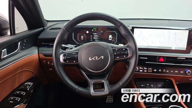 Kia K5 (III) 2.0 Signature 2024 — фото 13