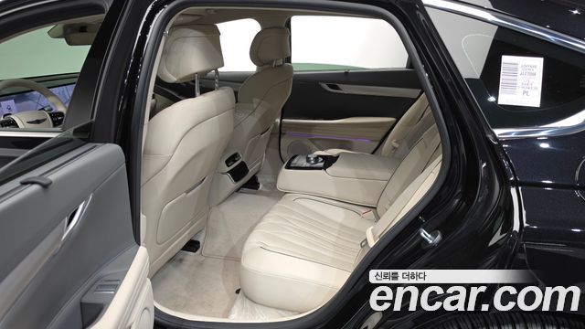 Genesis G80 (RG3) Gasoline 2.5 Turbo AWD 2025 — фото 11