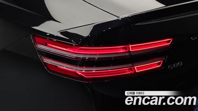 Genesis G80 (RG3) Gasoline 2.5 Turbo AWD 2025 — фото 23