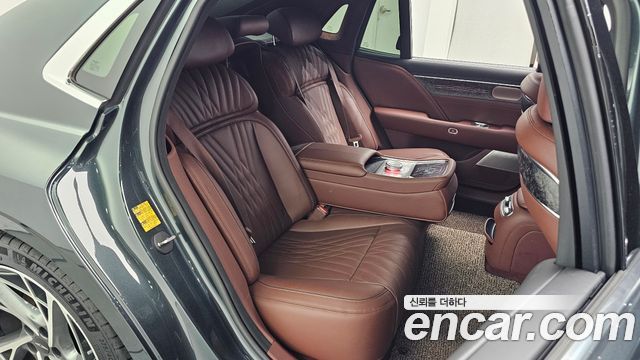 Genesis G90 (RS4) Gasoline 3.5 Turbo AWD 2022 — фото 11