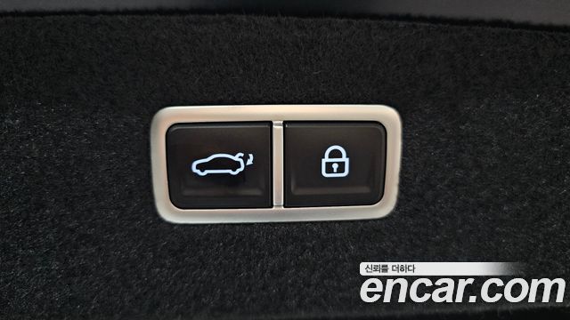 Genesis G90 (RS4) Gasoline 3.5 Turbo AWD 2022 — фото 33