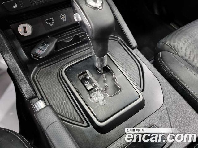 KG Mobility (SsangYong) Rexton Sports Diesel 2.2 2WD Prestige 2021 — фото 16