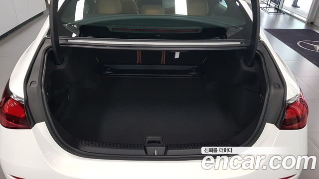 Mercedes-Benz E-Class (W214) E200 Avantgarde 2026 — фото 15