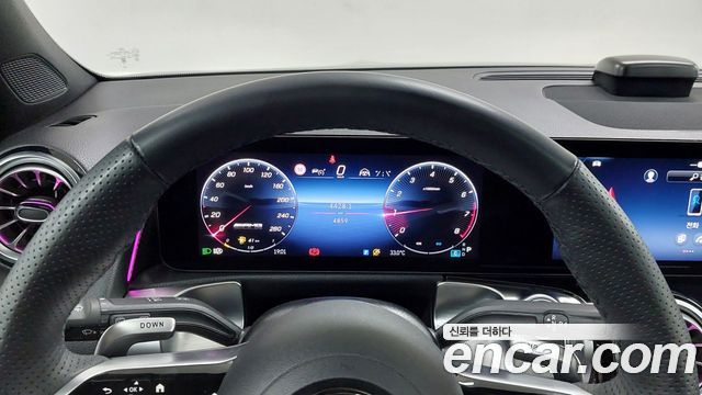 Mercedes-Benz GLB-Class (X247) AMG GLB35 4MATIC 2025 — фото 8