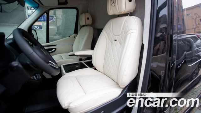 Mercedes-Benz Sprinter 2.0 Diesel 2023 — фото 5