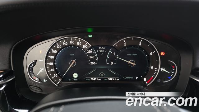 BMW 5 Series (G30) 520d Luxury Special Edition 2018 — фото 8