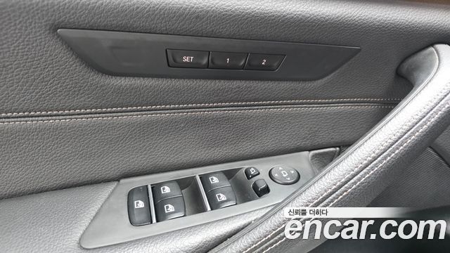 BMW 5 Series (G30) 520d Luxury Special Edition 2018 — фото 27