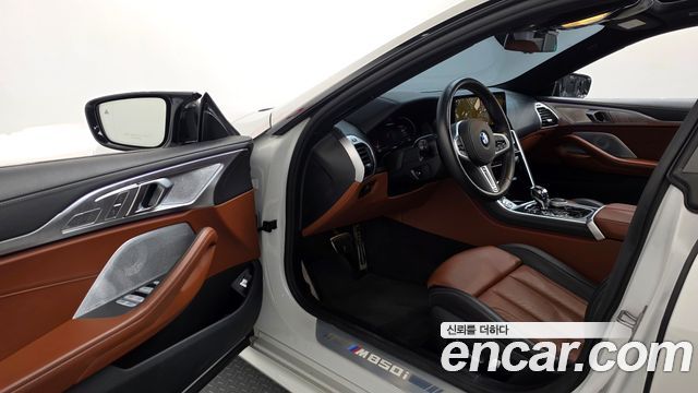 BMW 8 Series (G15) M850i xDrive Gran Coupe 2024 — фото 10