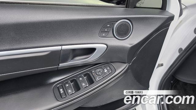 Hyundai Sonata The Edge (DN8) 2.0 Exclusive 2024 — фото 27