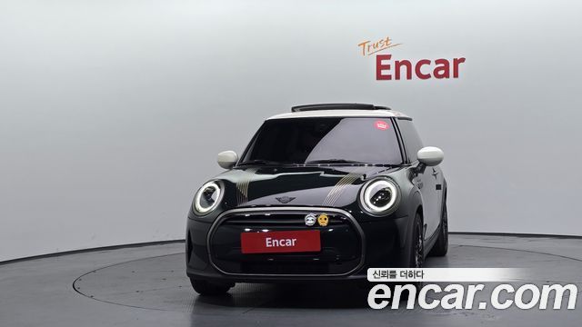 MINI Cooper 3Door Resolute Edition 3rd Gen 2023 — фото 3