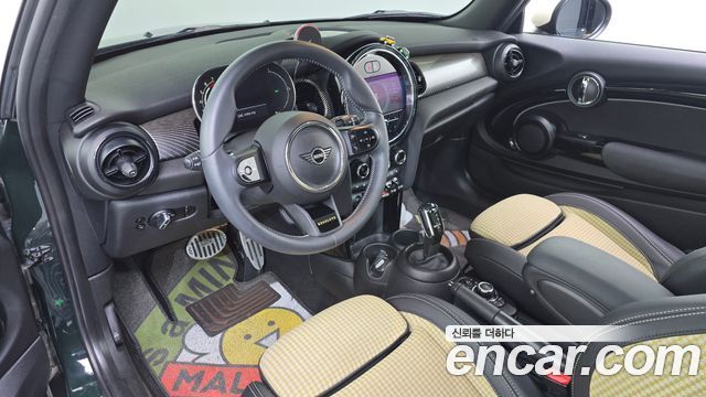 MINI Cooper 3Door Resolute Edition 3rd Gen 2023 — фото 7