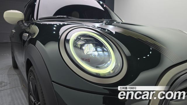 MINI Cooper 3Door Resolute Edition 3rd Gen 2023 — фото 22