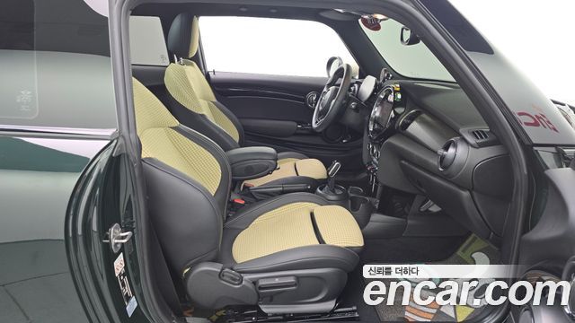 MINI Cooper 3Door Resolute Edition 3rd Gen 2023 — фото 26