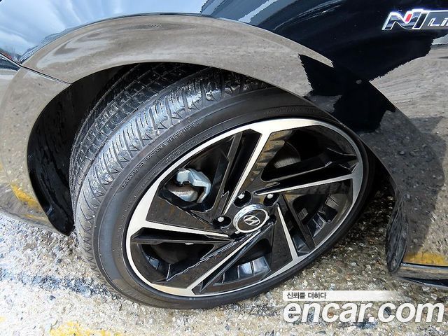 Hyundai Avante (CN7) 1.6 Turbo N Line Inspiration 2021 — фото 24