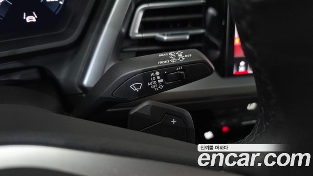 Audi Q4 e-tron (F4) 45 2025 — фото 17