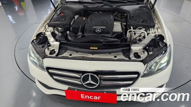 Mercedes-Benz E-Class (W213) E250 Avantgarde 2020 — фото 6